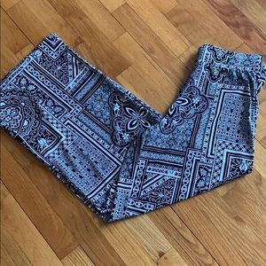 JM collection black/white flowing jersey pants